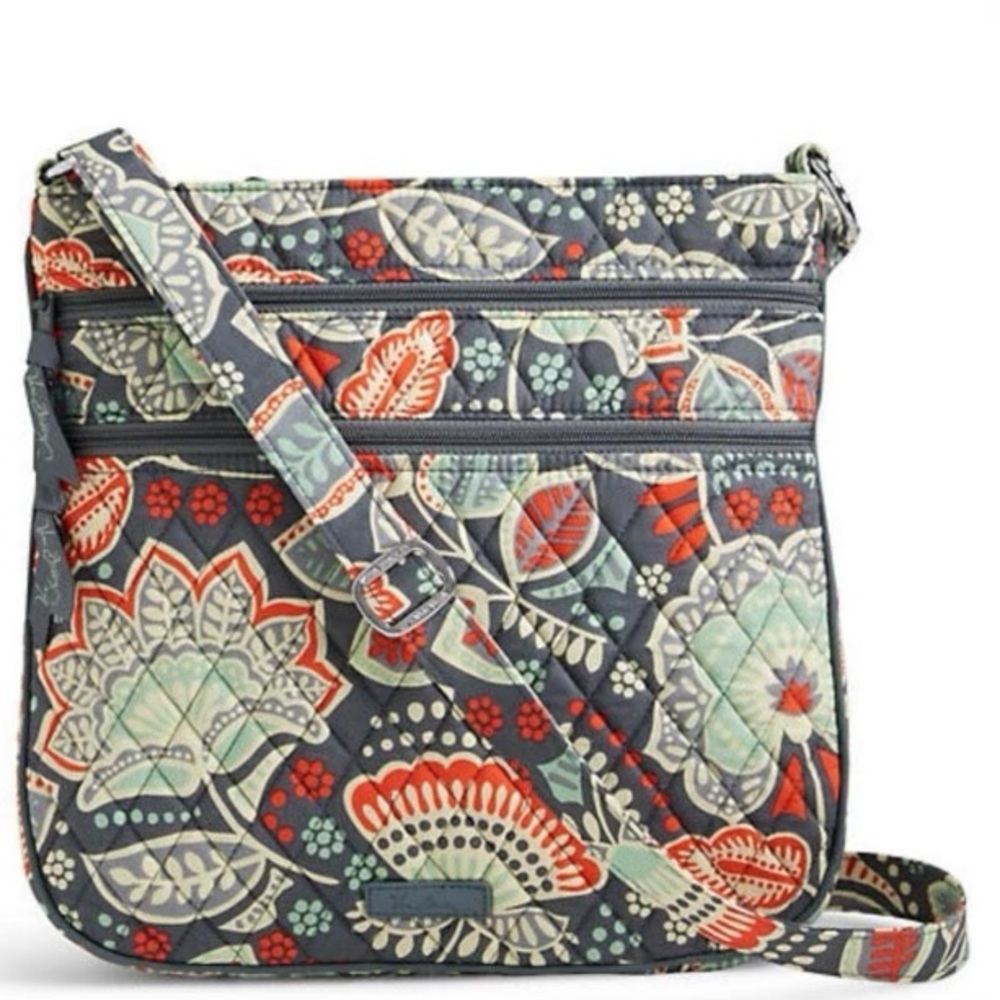 Like new Vera Bradley Crossbody